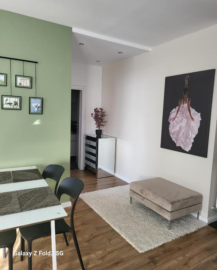 David'S Place Флорешты Экстерьер фото