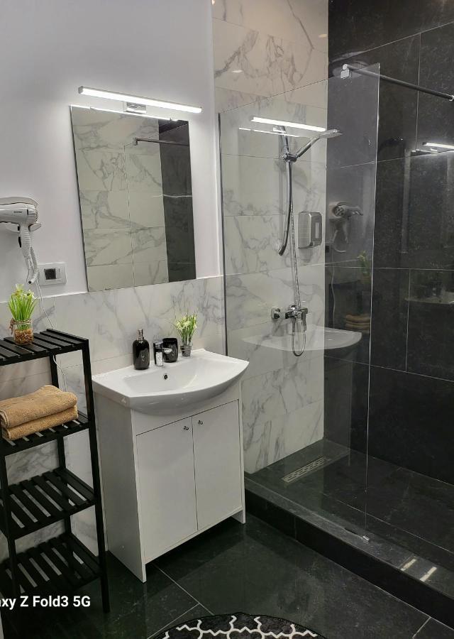David'S Place Флорешты Экстерьер фото