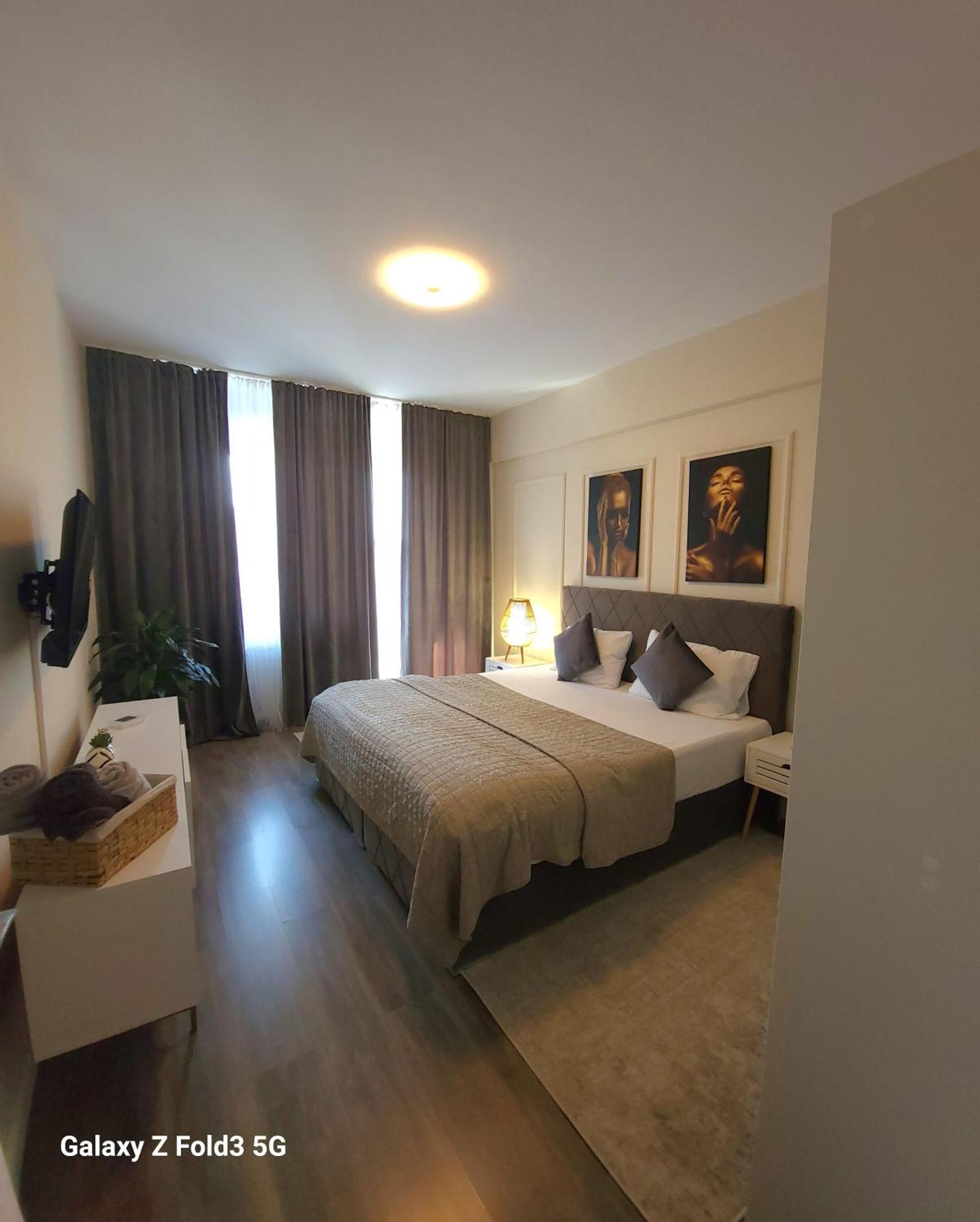 David'S Place Флорешты Экстерьер фото